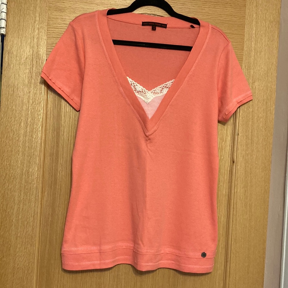 NWOT women tops. Size ХL. Pink color.